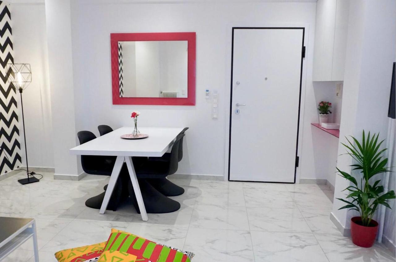 Cozy Apartment In The Center Of Atena Exterior foto