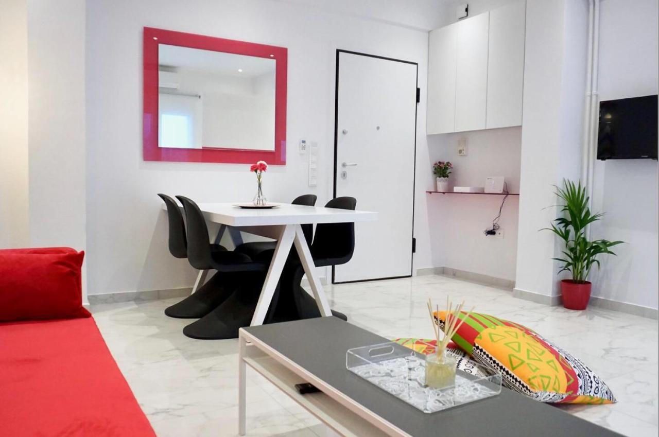Cozy Apartment In The Center Of Atena Exterior foto